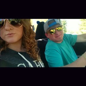 Meet your Posher, Corey