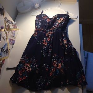 Urban Outfitters Floral Dress, size XS