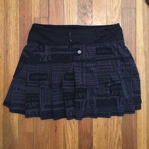 Lululemon Black Print Pace Setter Skirt - size 4
