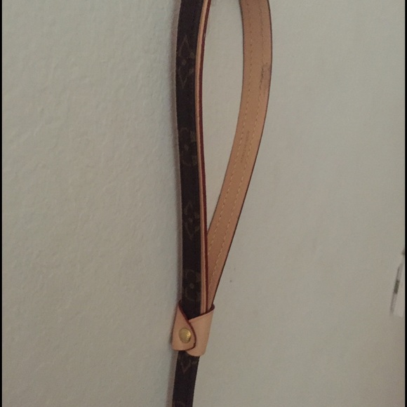 Louis Vuitton dog leash - Picture 4 of 4