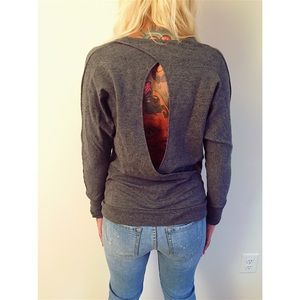 Alo yoga wear keyhole sweatshirt
