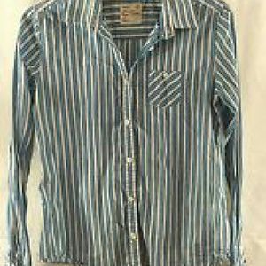 American Eagle Favorite for button up shirt