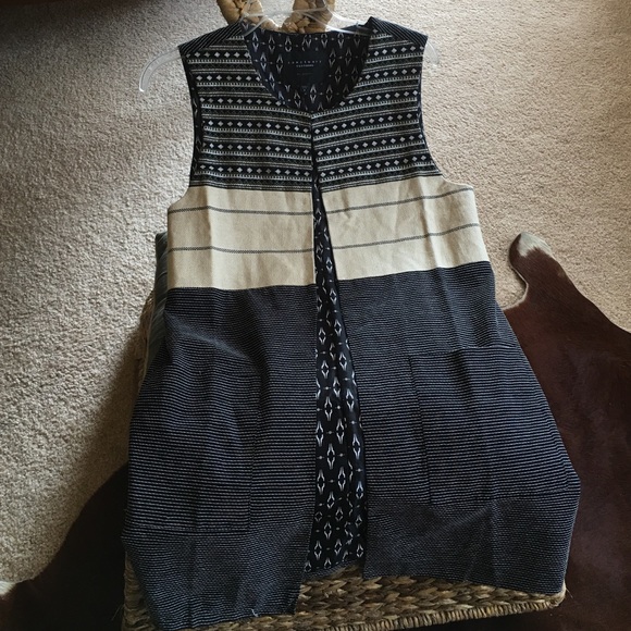 Long vest for layering