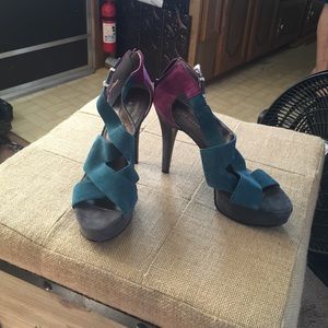 Tri color Nine West heels.