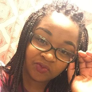 Meet your Posher, Kim