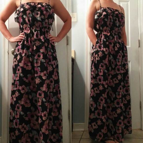 LC Lauren Conrad Maxi Dress Small