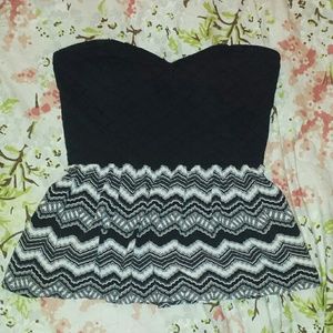 Kendall & Kylie blank strapless top