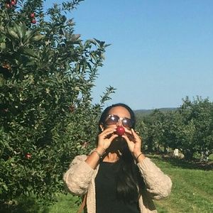 Meet your Posher, Alex