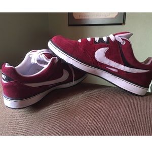 ⚠️MENS NIKE AIR ZOOM CUSH SIZE 10⚠️