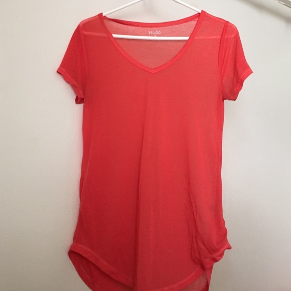 Coral t shirt