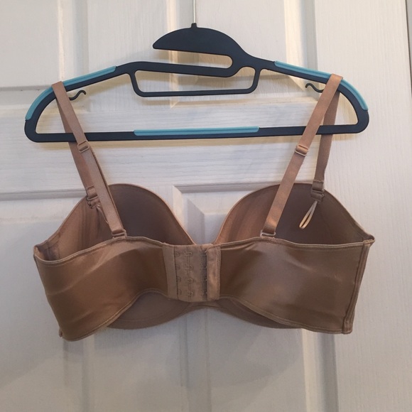 Strapless Bra - Picture 2 of 3