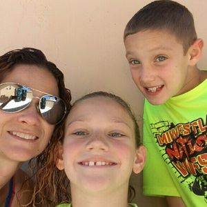 Meet your Posher, Tina