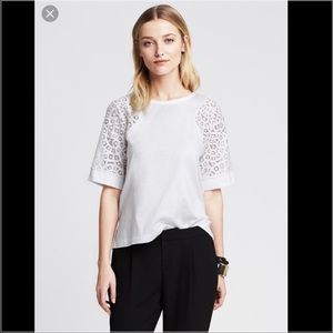 Banana Republic NWT White Lace Sleeve Top Sz: M