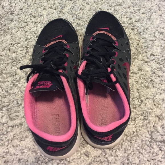 Nike fitsole training shoes