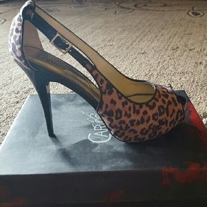 Leopard Carlos Santana Peep Toe Heels