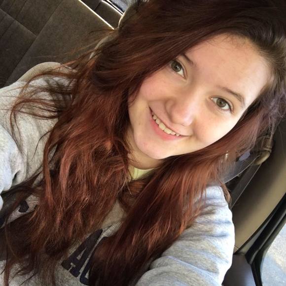 Meet your Posher, Janel - Picture 1 of 1