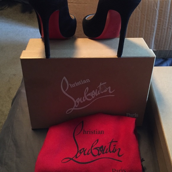 Christian Louboutin Black Velours Heels - Picture 4 of 4