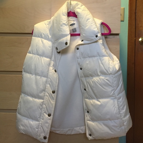 white puffer vest