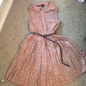 Rue 21 pink pleated dress/w belt (medium)