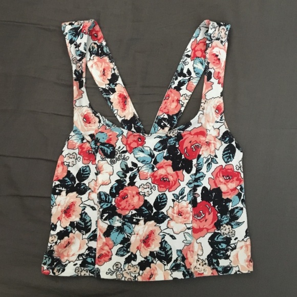 Urban outfitters Floral crop top
