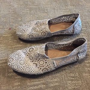 Grey/silver Crochet Toms