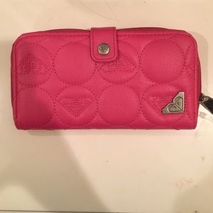 Hot pink roxy wallet