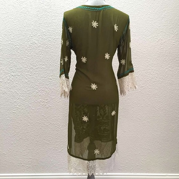 Oh, the beauty tunic/swimsuit coverup - Picture 3 of 4