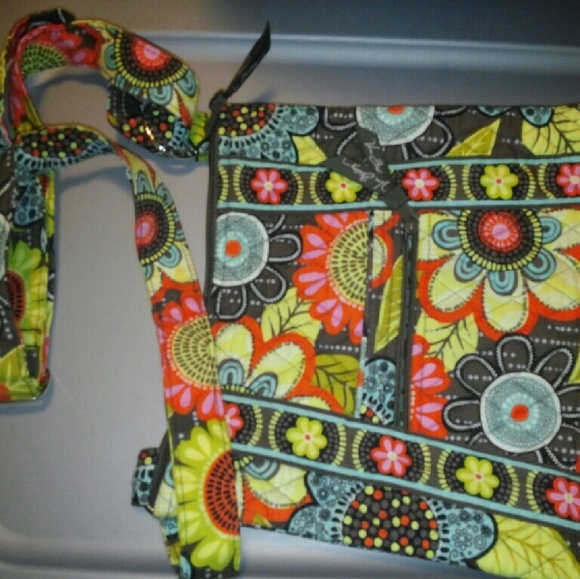 Vera Bradley large hipster