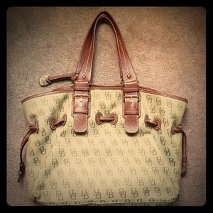 Dooney & Bourke shoulder bag with leather trim