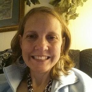 Meet your Posher, Casandra