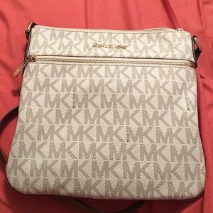 MK cross body
