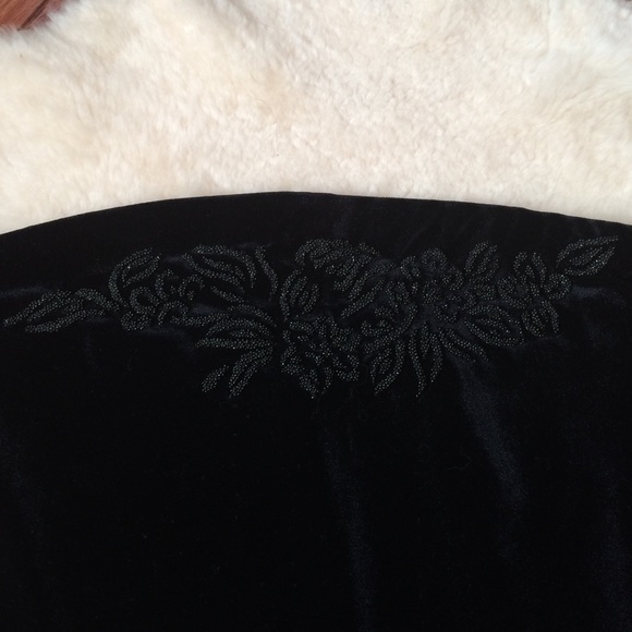 Velvet Strapless Beaded Dress Size M - Picture 2 of 3