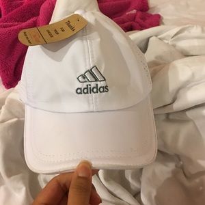 Adidas cap / Nike preorder