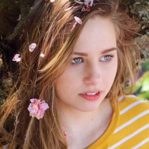 Meet your Posher, Alexa