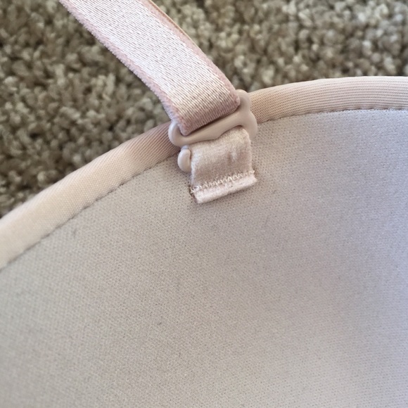 VICTORIA'S SECRET multi-way push up bra sz 32C - Picture 2 of 4