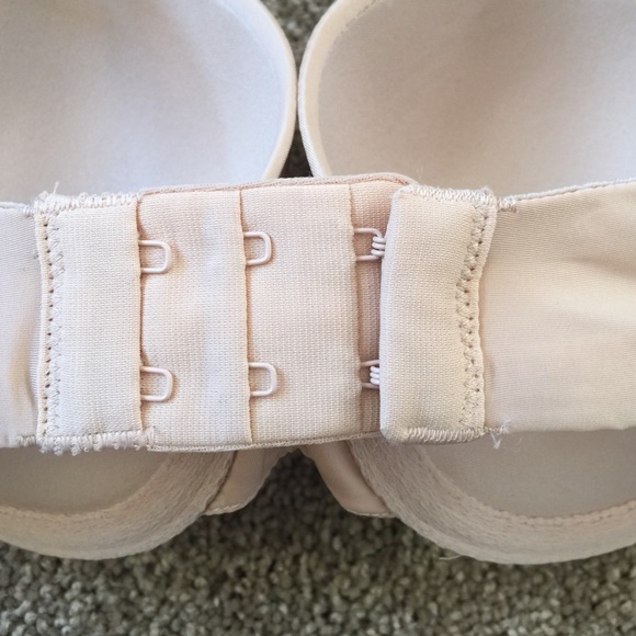 VICTORIA'S SECRET multi-way push up bra sz 32C - Picture 4 of 4