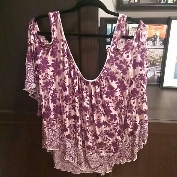 Free people open shoulder floral top - Picture 2 of 5