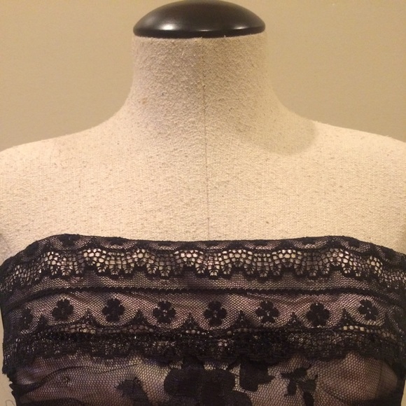 Mini black lace dress - Picture 2 of 4