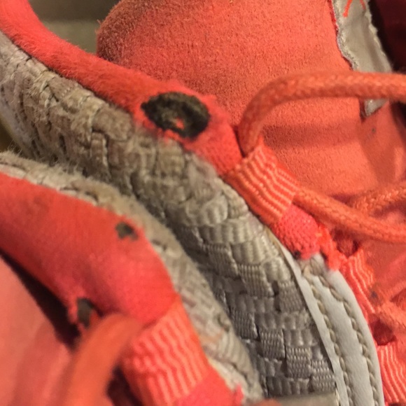 Jordan Future ‼️ Size: 6.5y - Picture 2 of 2