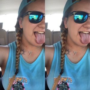 Meet your Posher, Emily