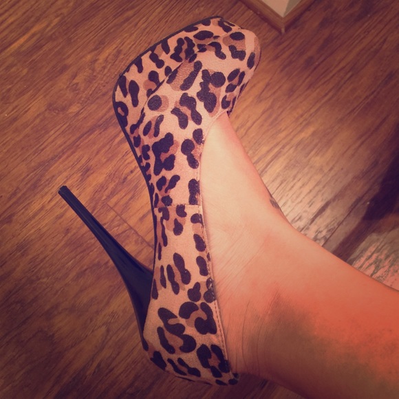 Leopard stilettos