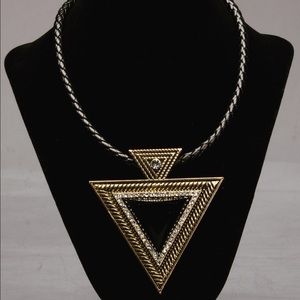 Triangle rope pendant necklace