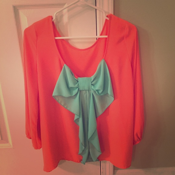 Coral & Mint bow top!