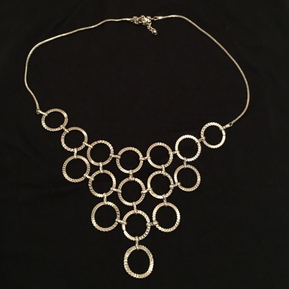 Silver tone necklace