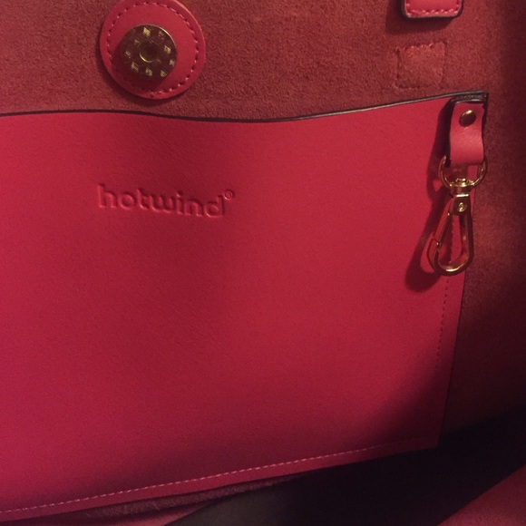 New Hotwind Red leather Shoulder bag - Picture 2 of 4
