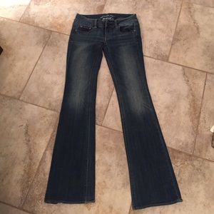 American Eagle Artist Jeans