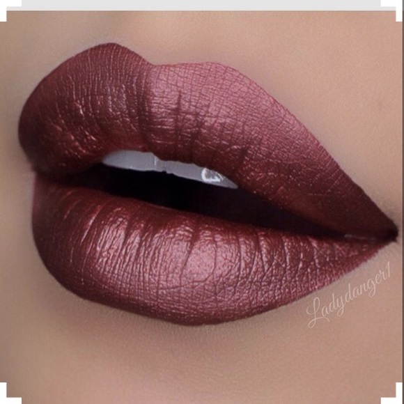 ON HOLD Reign kylie metals cosmetic
