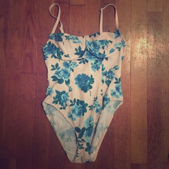 American Apparel Floral Print Bodysuit M