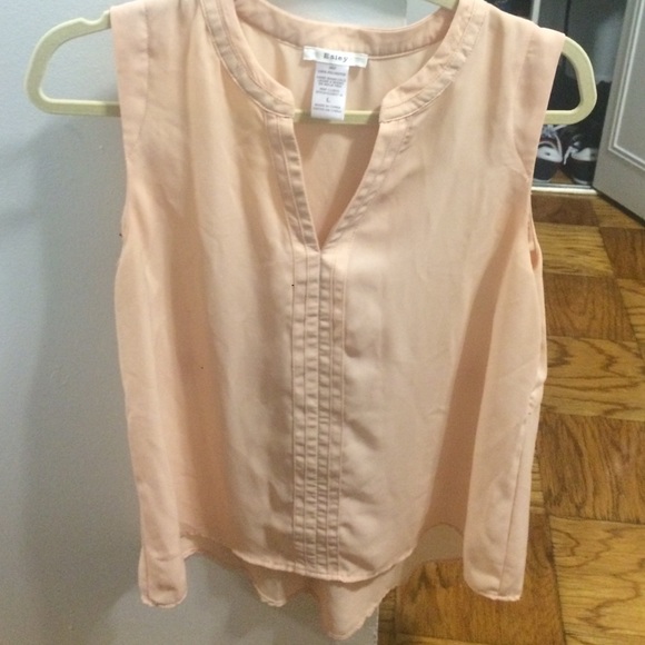 Sleeveless top
