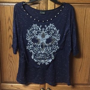 Skull shirt